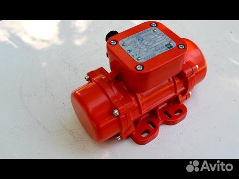 Вибратор Oli Mve