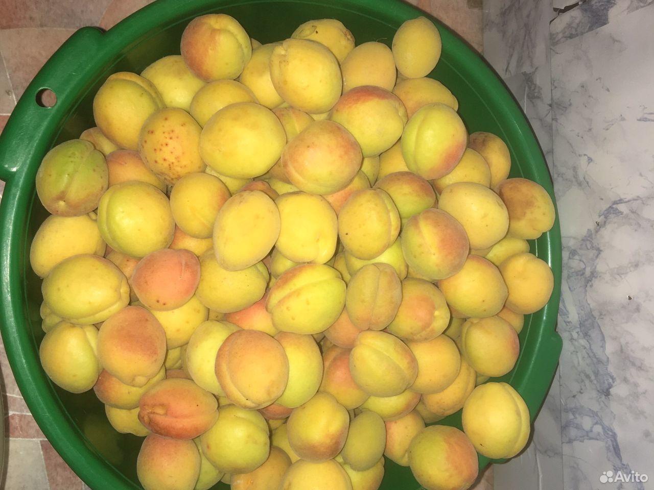 Яблоки,персики,вишня,абрикос купить на Зозу.ру - фотография № 1