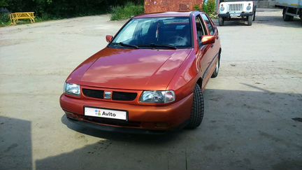 SEAT Cordoba 1.6 МТ, 1996, седан