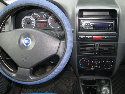 FIAT Albea 1.4 МТ, 2008, седан