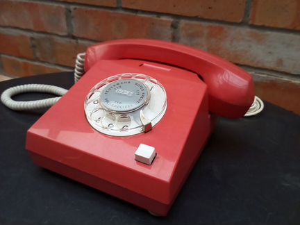 Немецкий почтовый ретро телефонный аппарат