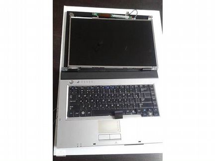Ноутбук SAMSUNG r40