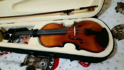 Новая Скрипка 4/4 Antonius Stradivarius copy