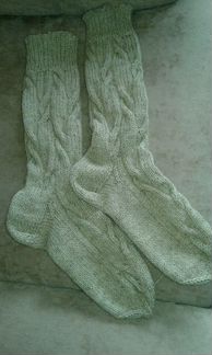 Теплые удлиненные носочки ручной работы