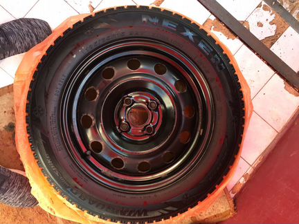 Nexen r15 Зимняя резина шины колеса 185/65 идеал