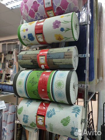 Рулонный коврики в ванну