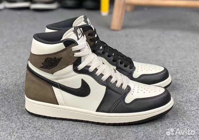 jordan 1 dark mocha 43