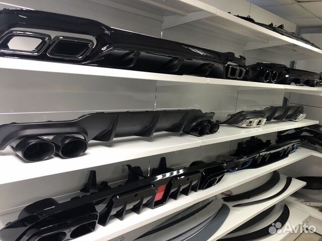 Диффузор с насадками 6.3 AMG на Mercedes