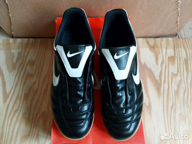 nike tiempo natural ii
