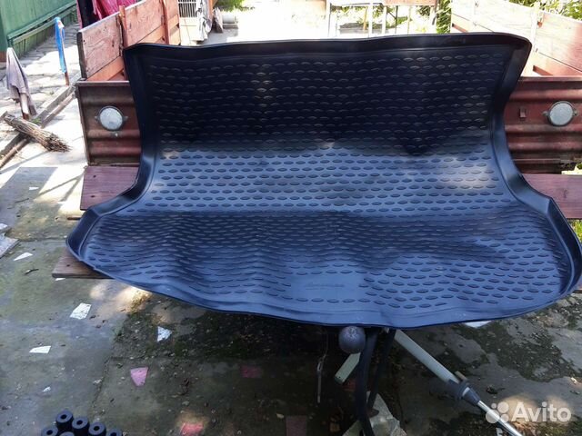 Резиновый коврик в багажник для кla-Sorento2006-09