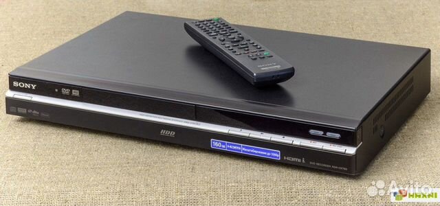 Марки красивые,два альбома