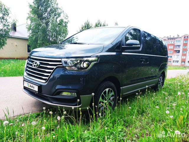 Минивэн татарстан. Hyundai Grand Starex 2019. Hyundai Grand Starex 2018. Хендай Гранд Старекс 2019. Hyundai Grand Starex 2.5 WGT MT CVX Urban 9-местный.