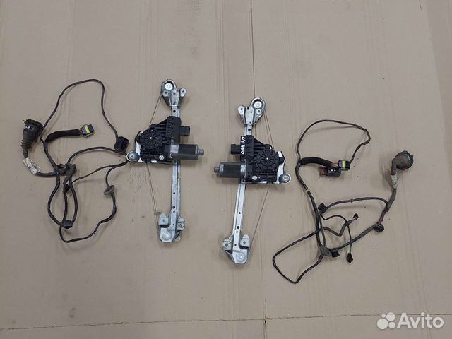 Стеклоподъемник задний Opel Astra H