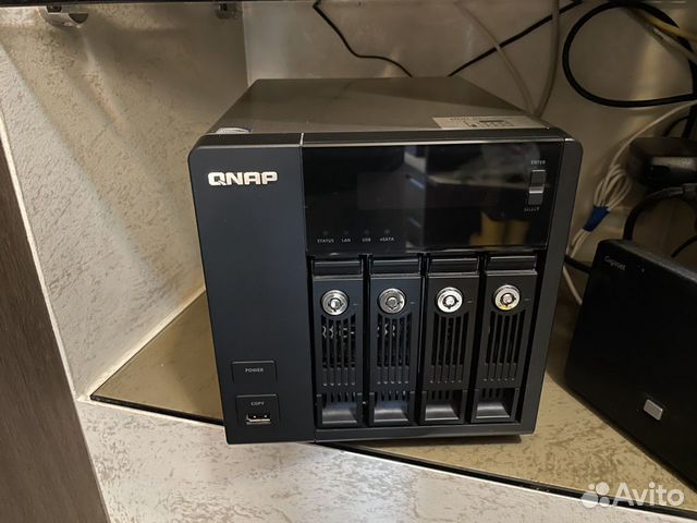 Сетевое хранилище qnap TS-439 Pro II + 4HDD*4TB
