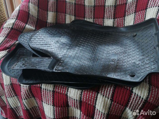 Автомобильные коврики резиновые