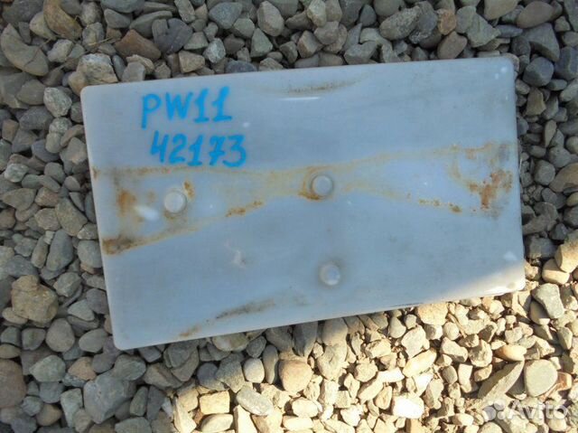 Подставка под аккумулятор Nissan Avenir PW11