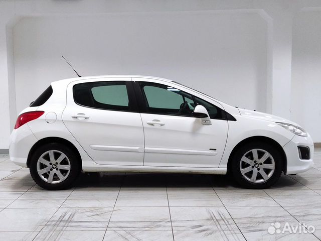 Peugeot 308 1.6 AT, 2011, 135 000 км