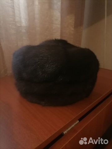 Женская шапка