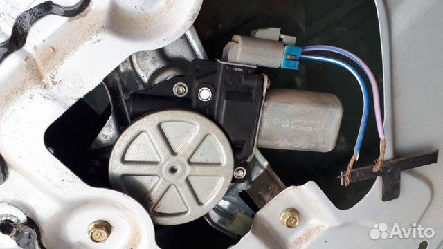 Стеклоподъемник задний правый Geely Emgrand Ec7