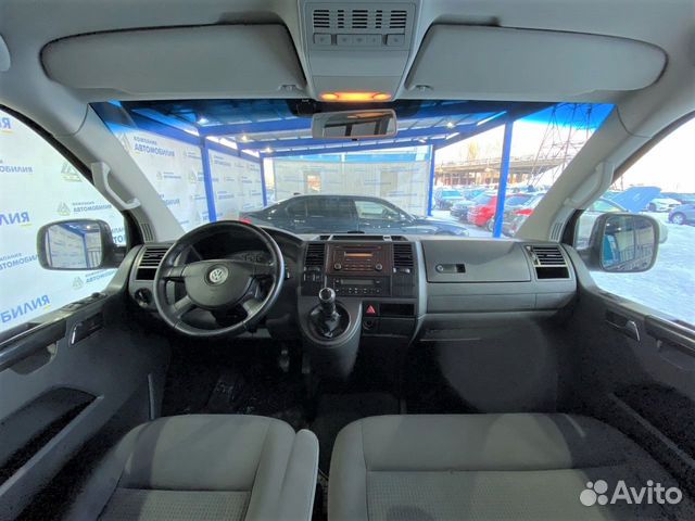 Volkswagen Caravelle `2009