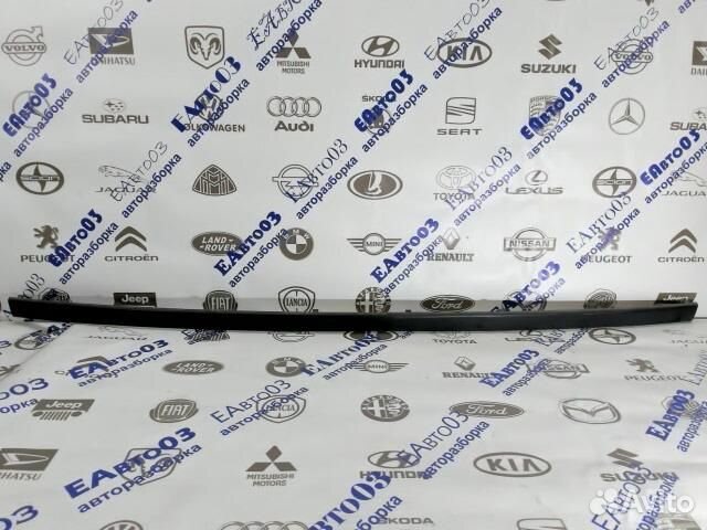 Молдинг заднего бампера центральный BMW 5-серия E3