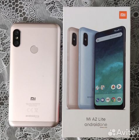 Телефон Xiaomi Mi A2 Lite 4/64