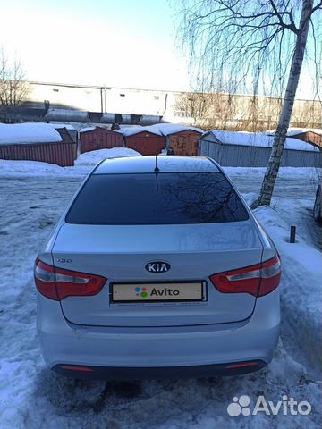 Kia Rio 1.6 AT, 2013, битый, 61 000 км