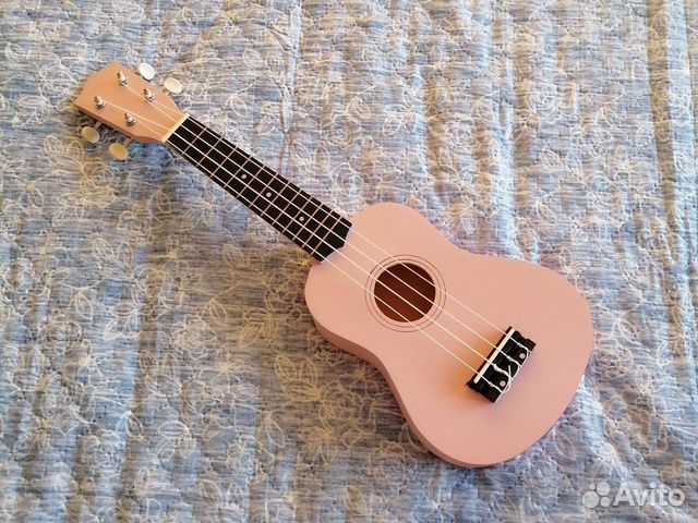 Укулеле розовое сопрано