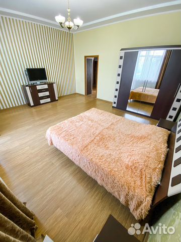 

2-к. квартира, 106 м², 2/4 эт.