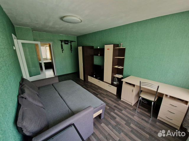 

2-к. квартира, 65 м², 3/5 эт.