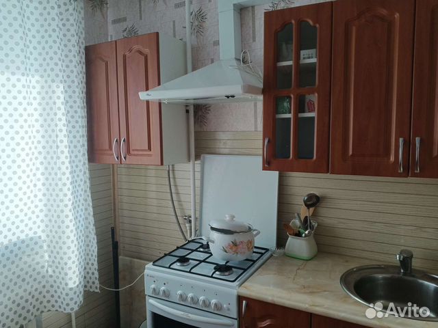 

1-к. квартира, 33 м², 3/5 эт.