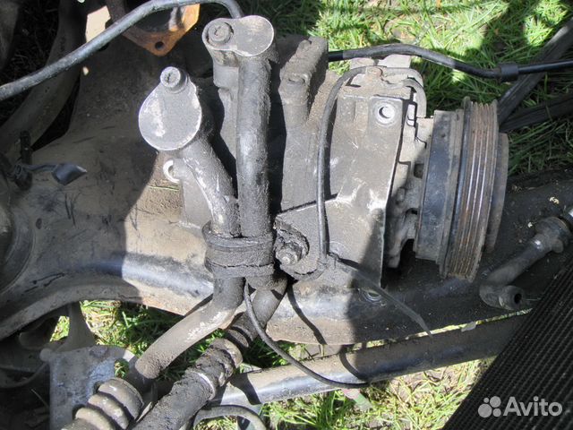 Компрессор кондиционера 4цил VW Passat B5+ GP Компрессор кондиционера 4цил VW Passat B5+ GP