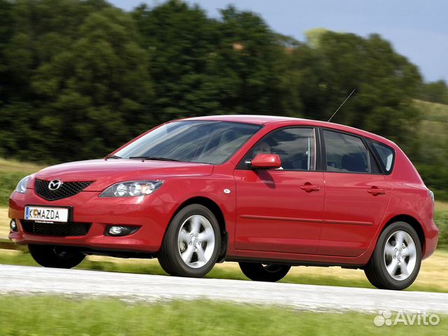 Лобовое стекло на а/м Mazda 3 2003