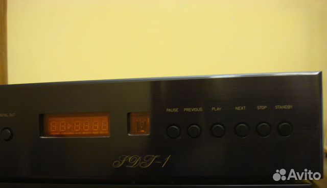 CD проигрыватель Sugden SDT-1 на TDA1541A-S1 CD проигрыватель Sugden SDT-1 на TDA1541A-S1