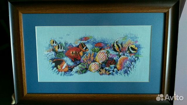 Картина вышитая