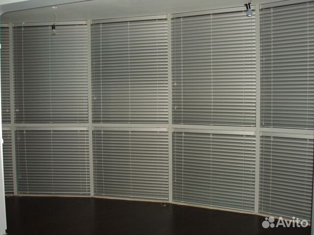 Жалюзи горизонтальные модель магнум цвет белый