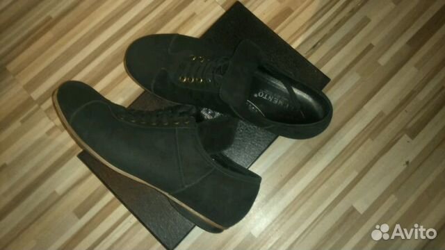 Летние кроссовки