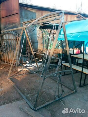 Продаю качели