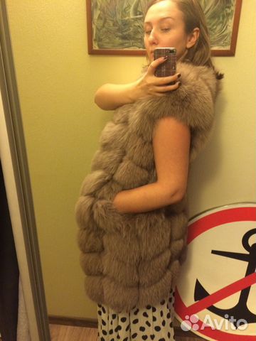 Меховой жилет (натуральный мех песца) S Меховой жилет (натуральный мех песца) S