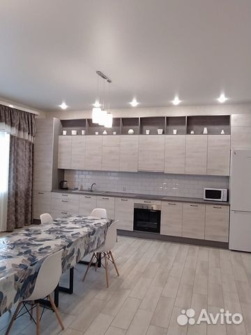 

5-к. дом, 180 м²