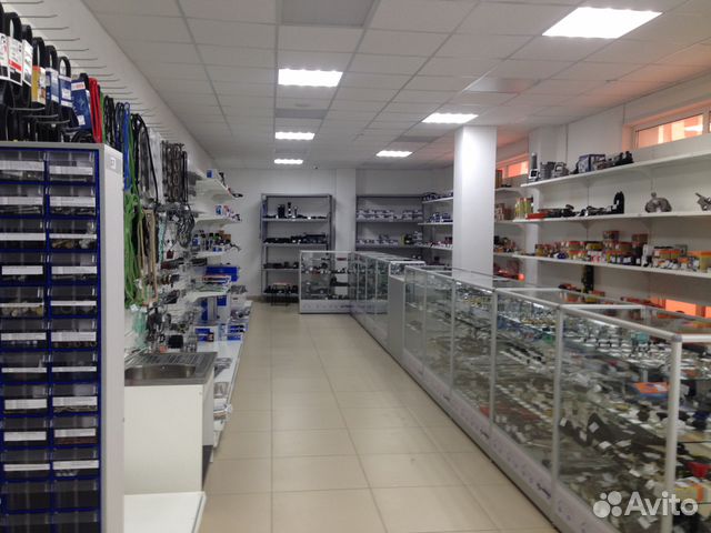 Помещение свободного назначения, 330 м²