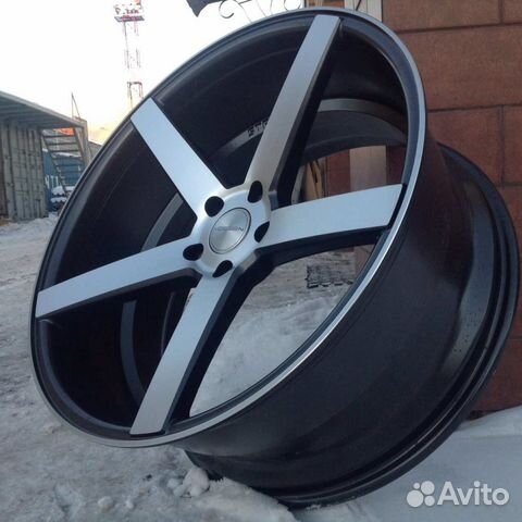 Vossen вогнутые Комплект новых дисков R18 CV3 Vossen вогнутые Комплект новых дисков R18 CV3