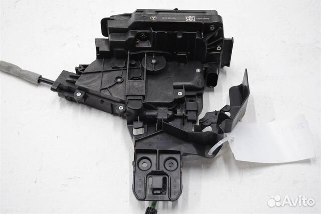 Замок задней двери правый Mercedes W205 C-klass