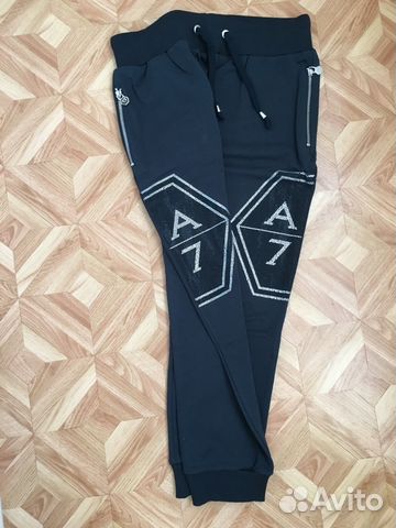 Новые фирм.спортивные штаны Амнезия, размер XXL Новые фирм.спортивные штаны Амнезия, размер XXL