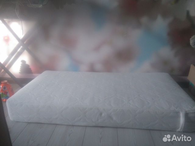 Продам ортопедический матрас для новорожденного