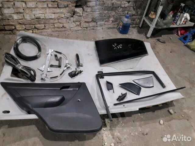 Детали задней левой двери Авео т250 Детали задней левой двери Авео т250