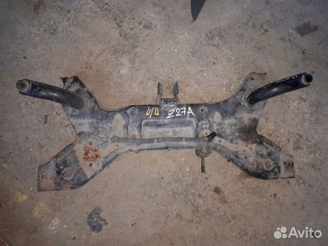 Балка передняя,подрамник мицубиси кольт