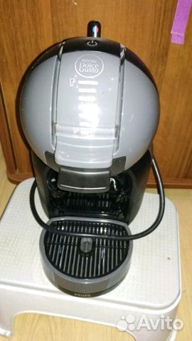 Капсульная машина Dolce Gusto