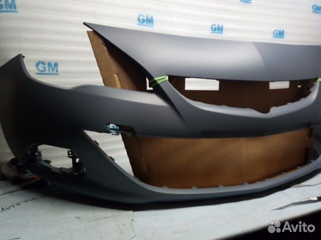 Opel Astra J GTC бампер передний