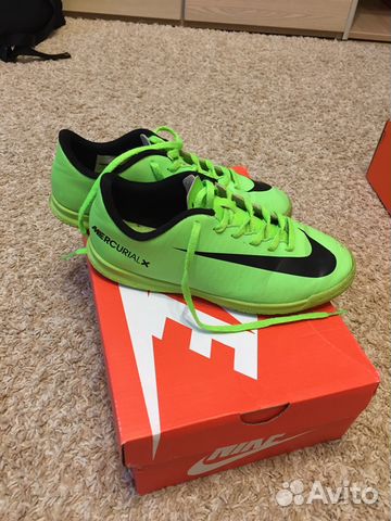 Кроссовки(кеды, бутсы, футзалки) Nike 36 р-р